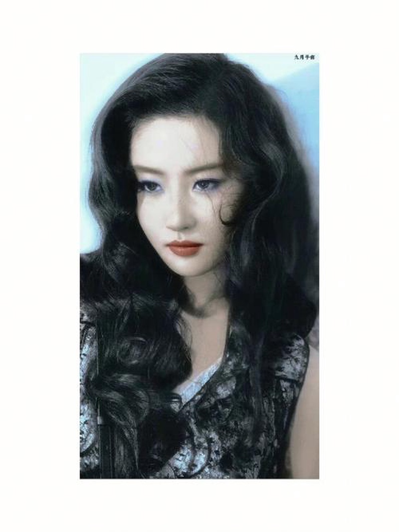 活久见！刘亦菲朱一龙Vogue洛杉矶同框，这拉扯感真的绝绝子！